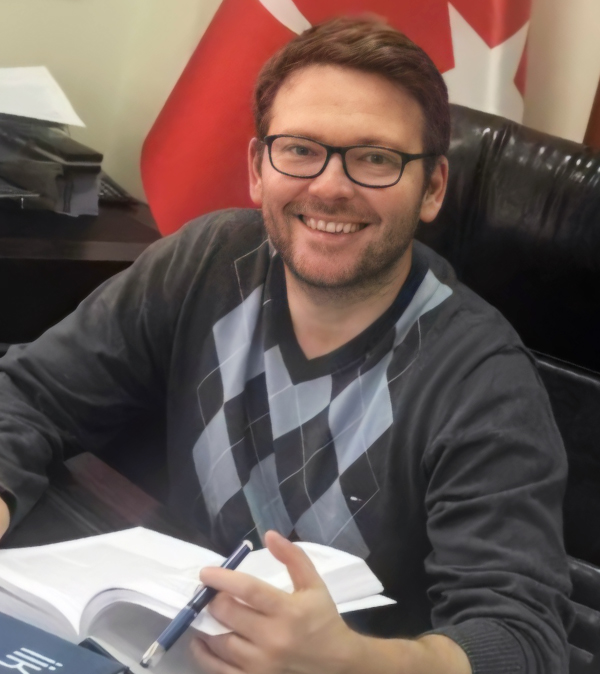 Doç. Dr. Çınar Can Evren